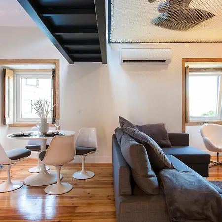 Loft Lx Factory ליסבון